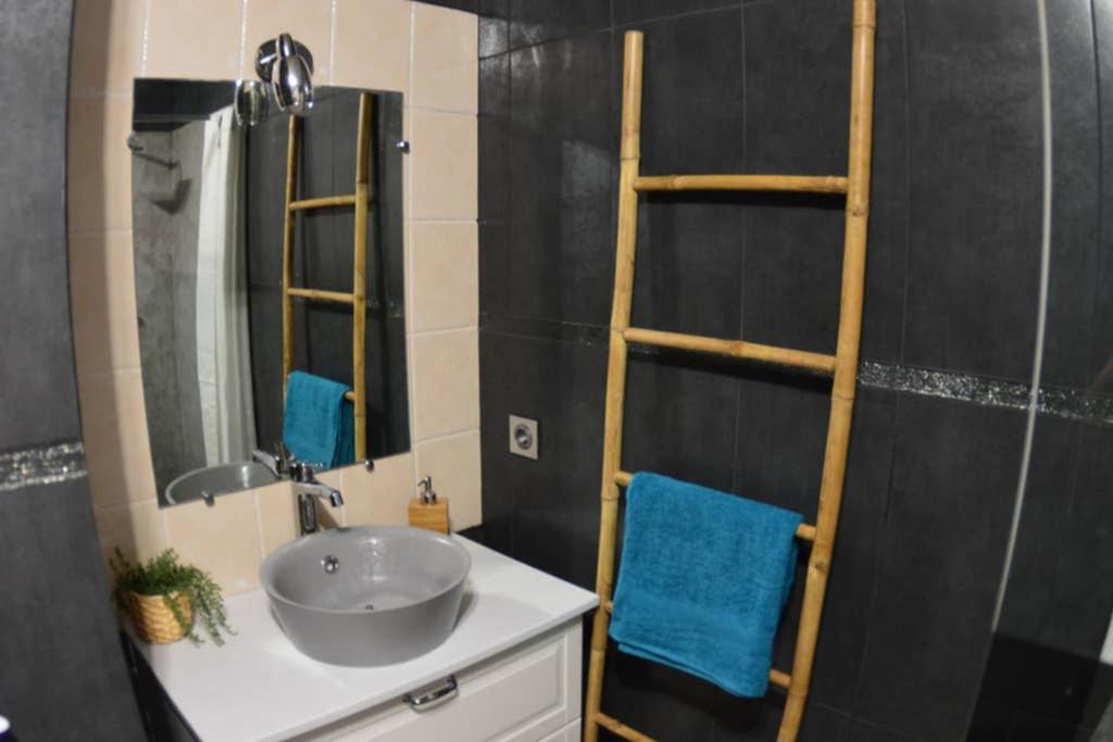 Residence Victoria Studio Cezanne Trets Luaran gambar